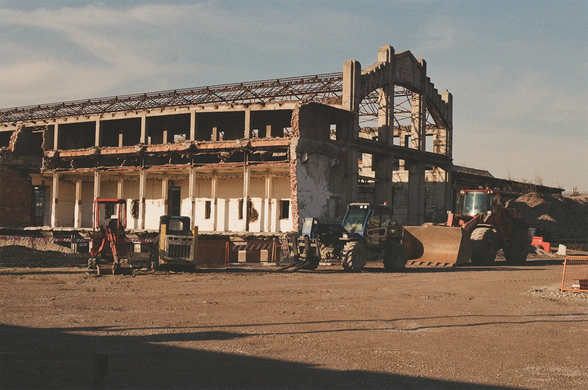 Il cantiere dell’ex macello, visto da via Cesare Lombroso