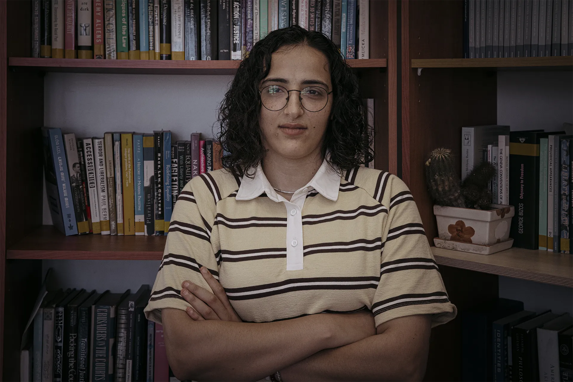 Hadeel Abu Salih, legale di Adalah ed editorialista di Haaretz. Dal 7 ottobre 2023, dice, in Israele «si sono di fatto sviluppate due diverse sfere di libertà di espressione: una per gli arabi e una per gli ebrei»